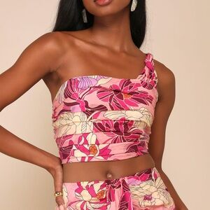 Something Wild Pink Floral Print Pleated One-Shoulder Crop Top
